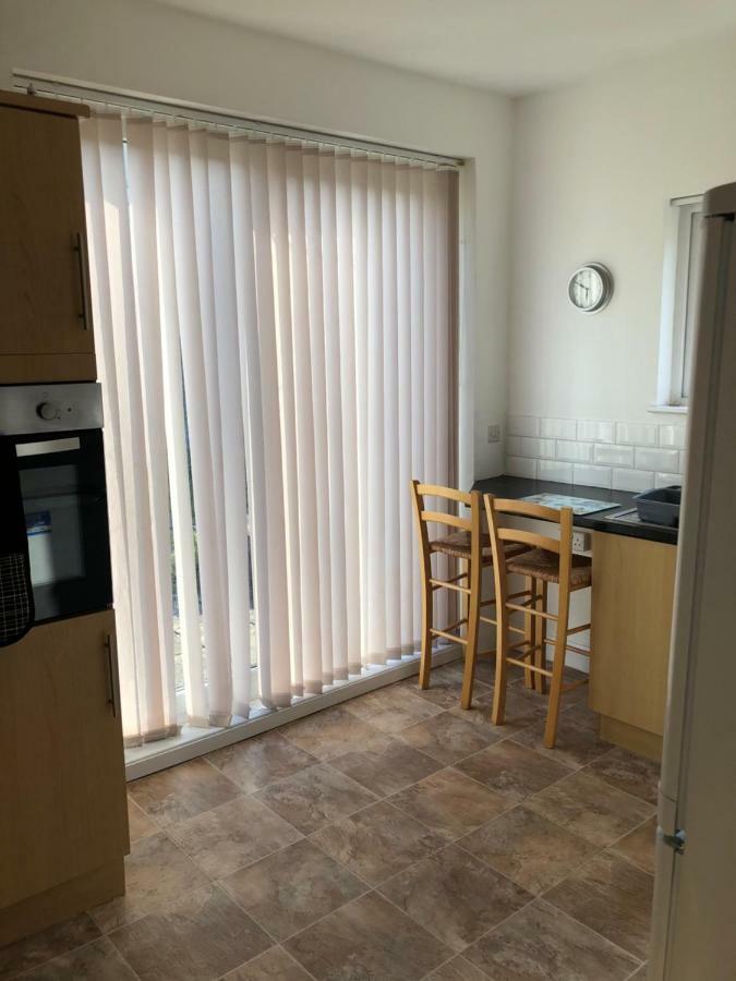 Handpost View Apartman Newport  Kültér fotó