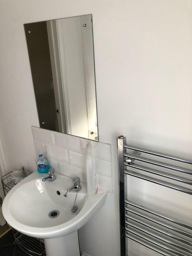 Handpost View Apartman Newport  Kültér fotó